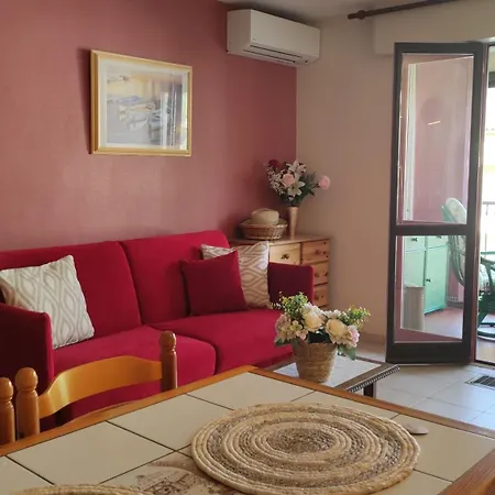 Appartement Climatisé - Parking - Au calme - Proche des activités *